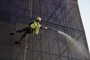 How Rope Access Cleaning Services Tackle Industrial And Commercial Challenges